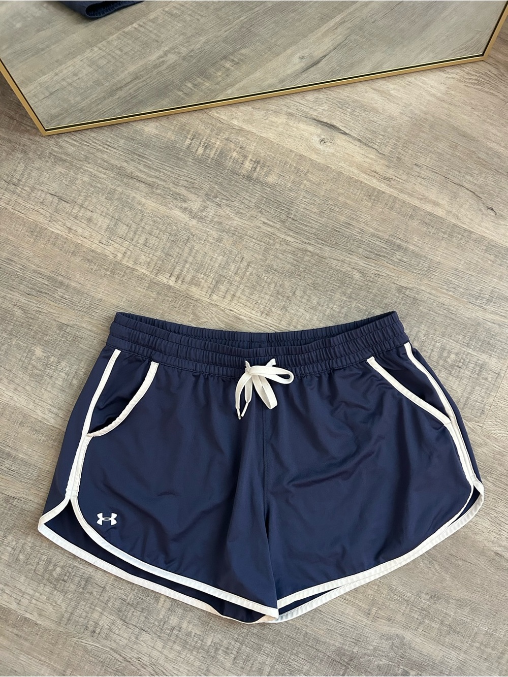 Under Armour Women’s Fly-By 3" Running Shorts Size Medium Navy Blue Activewear